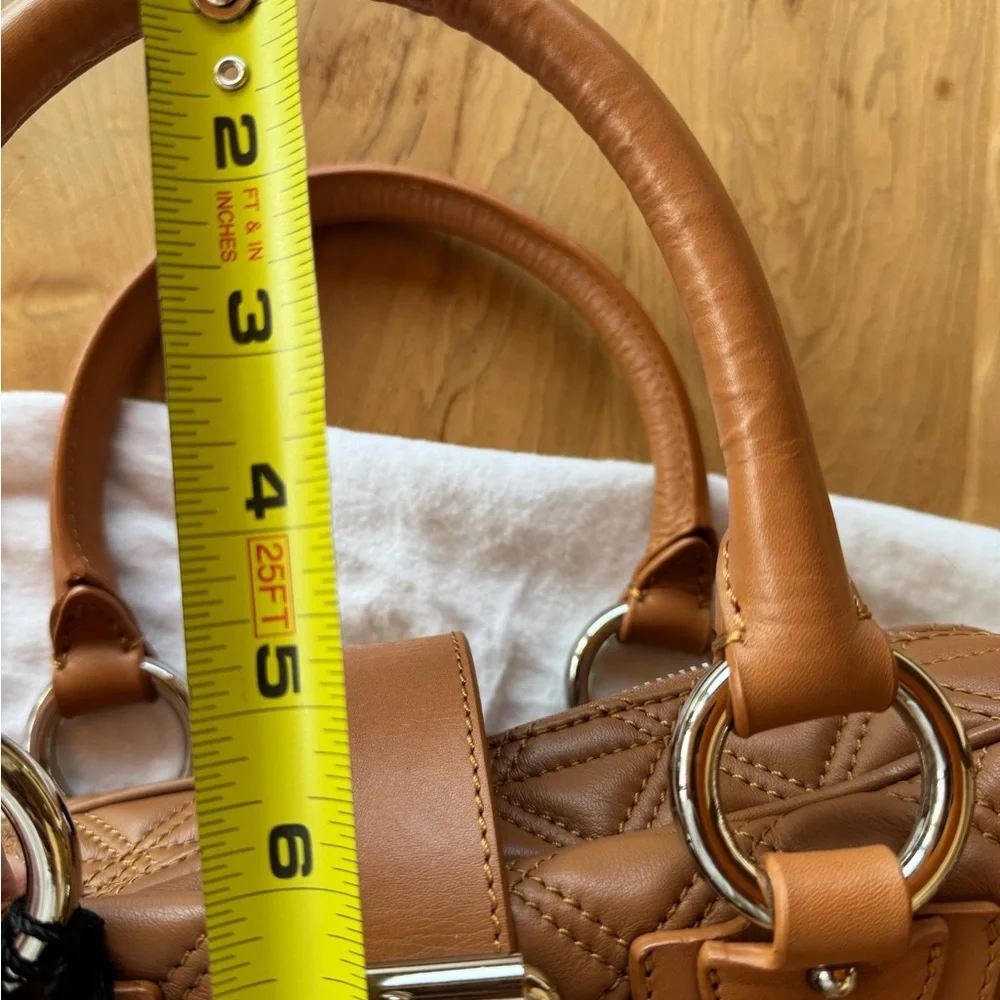 New unused Marc Jacobs Venetia Calf leather hand bag in Caramel - Picture 6 of 9